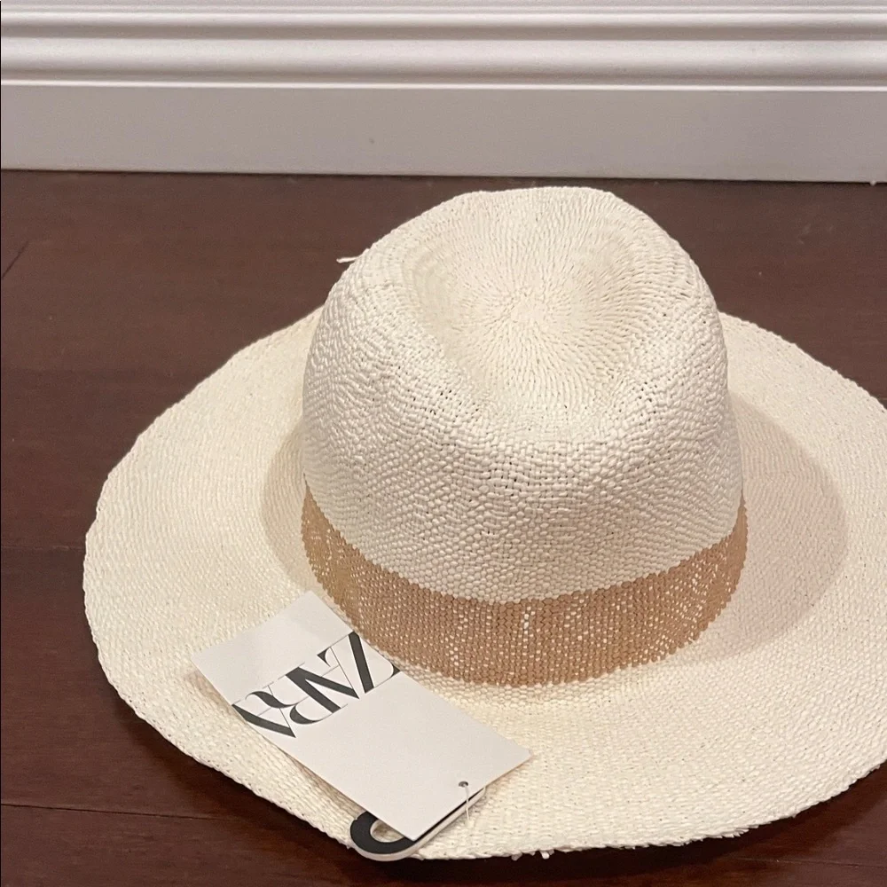 nwt zara cream hat with tan band medium